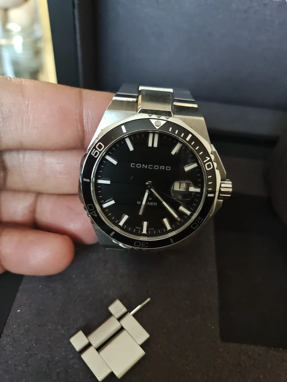 Men's Black Dial Stainless Steel Dive Watch